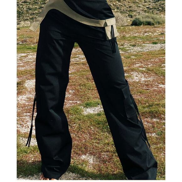 Pretty Little Thing Black Panel Detail Cargo 10 - Picture 2 of 7